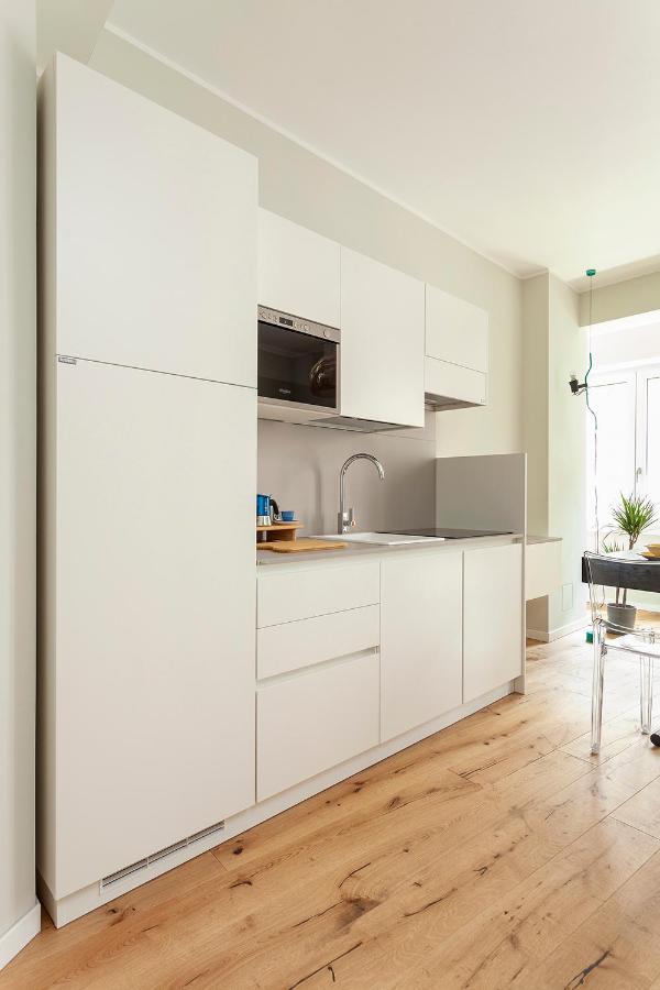 Zuretti1 - Meryggiare Apartments Milánó Kültér fotó