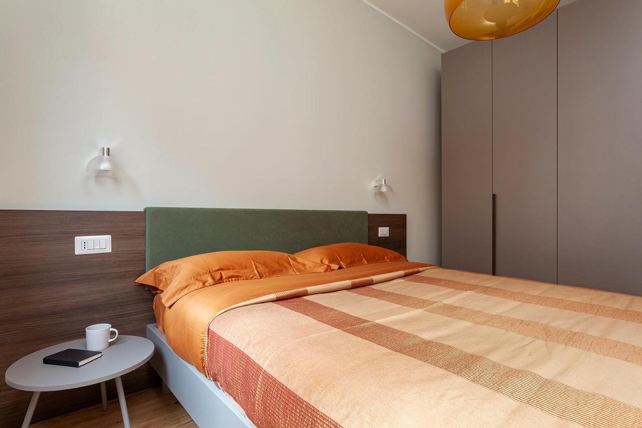 Zuretti1 - Meryggiare Apartments Milánó Kültér fotó